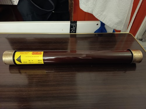 Fusible haute tension - haute,