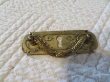 poigner de meuble de style