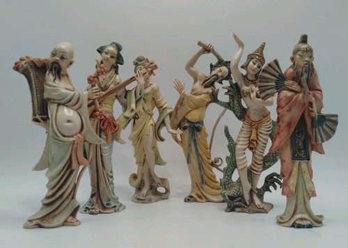 Ensemble statuettes - de,