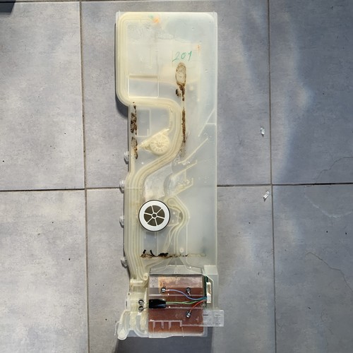 Bac eau répartiteur - à,