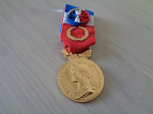 Medaille travail republique - du,