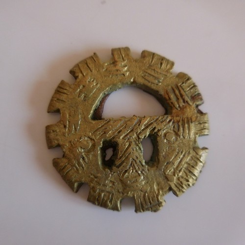 Médaille pièce roue - , crantée