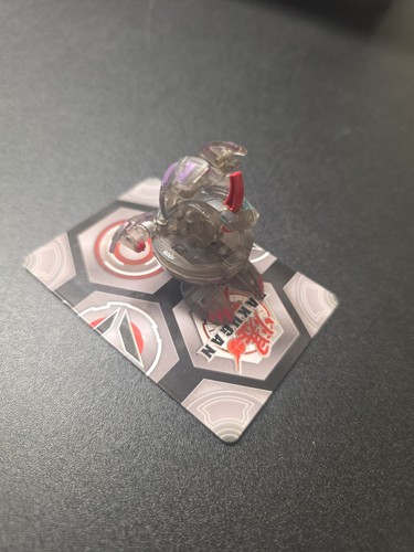 Bakugan translucent darkus - bakugan,