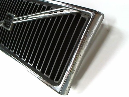 Calandre volvo 740 phase - phase, 1