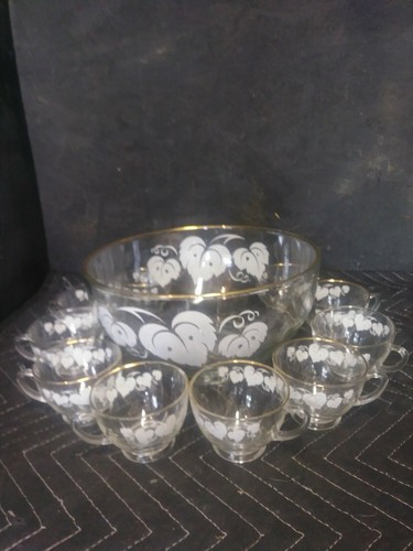 Vintage grape leaf glass - grape, punch