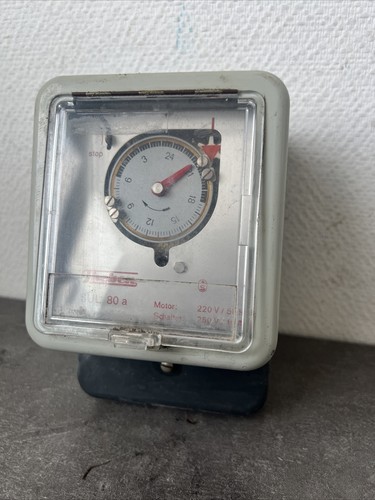 Horloge programmable - horloge,