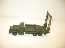 DINKY TOYS camion militaire