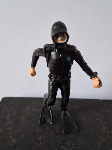 Figurine pub tintin - tintin, esso