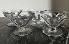 4 Coupes A Champagne En