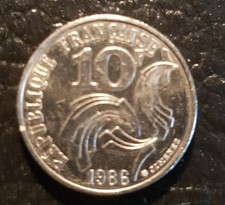 2 pieces 10 Francs Jimenez 1986 tres bon etat nikel pratiqeument neuve.