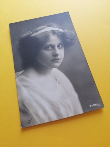 Portrait enfant jeune fille - enfant,