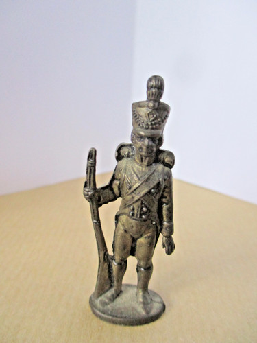 Kinder metal figurine 77 - kinder, 76-77
