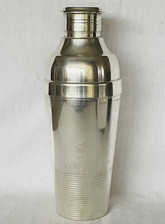 SHAKER EN METAL ARGENTE