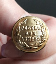 L02C06 bouton d'uniforme aviation postes aux armées 21 mm militaria militaire 