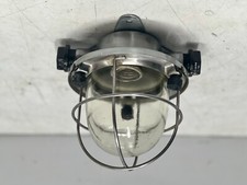 Ancienne lampe de navire