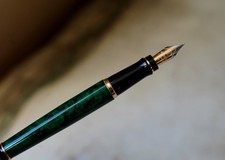 ELEGANT STYLO PLUME WATERMAN