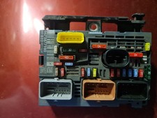 Module BSM Boîte à Fusibles Peugeot 3008 407 5008 RCZ 9675877980 BSM-R02