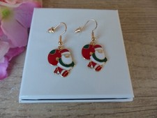 Boucles d'Oreilles Motif Père Noël avec Hotte en Métal Doré - Bijoux des Lys