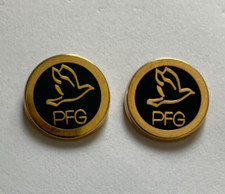 39 - 2 Pin's COLOMBE PGF POMPES FUNÈBRES GENERALES N°2 et N°3 - ARTHUS BERTRAND