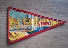 ANCIEN FANION TOURISTIQUE ST