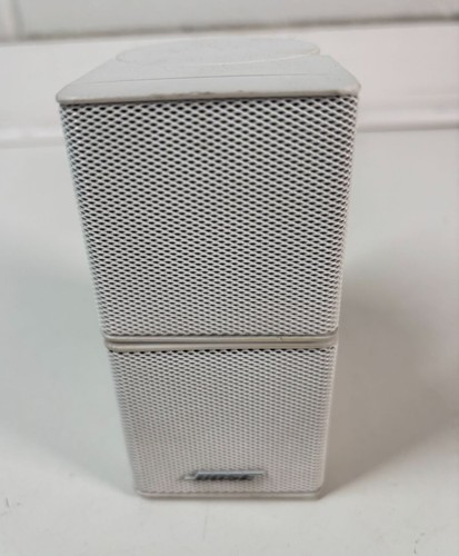Bose jewel cube speaker - 1x,