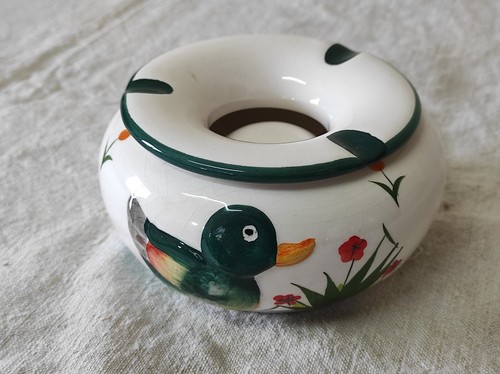 Objet fumeur cendrier de - objet,