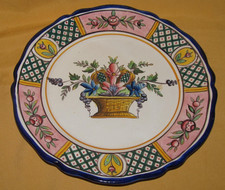 Assiette déco faïencerie