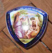 Ancienne Boîte en Porcelaine