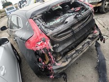 Moteur VOLVO V 40 2 PHASE 1