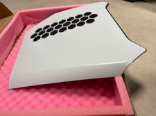 Panneau cache latéral gauche