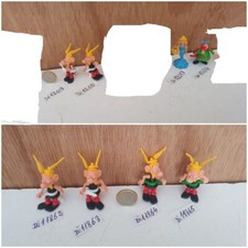 (104) lot de 2 figurines au choix  série astérix kinder montable France 1991