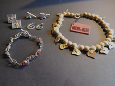 BICHE DE BERE PARIS  LOT COLLIER, BRACELET , 3 BOUCLES D OREILLES " vintage "