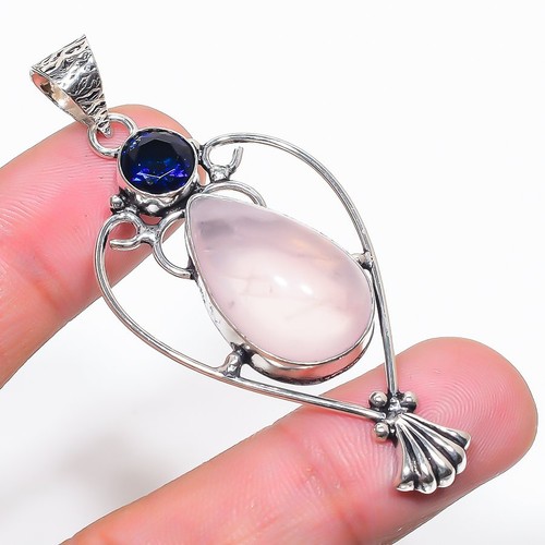Pendentif pierre précieuse