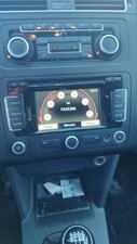Ecran GPS VOLKSWAGEN TOURAN 2