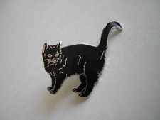 Pin's émaillé EGF - CHAT