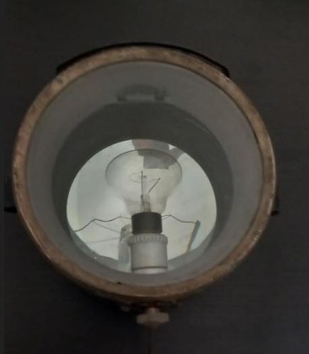 Grand phare projecteur - grand,
