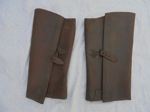 Paire guetres francaise de - de,