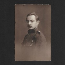 Portrait beau soldat