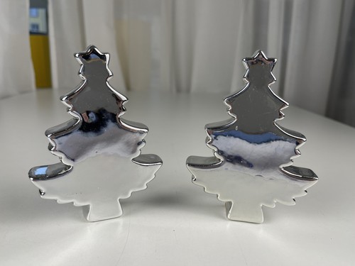 Statuette porcelaine sapin - en,