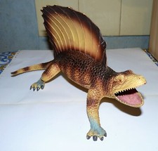 VINTAGE 1986  GRANDE FIGURINE