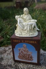 6330   FIGURINE STATUETTE   PIETA  VIERGE DE PITIE  RELIGION  MICHEL ANGE