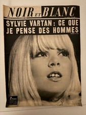 Sylvie Vartan en Couverture – Noir & Blanc 1968 – Icône des 60s – Très Rare