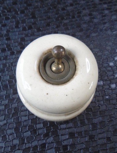 Ancien interrupteur porcelaine - ancien,