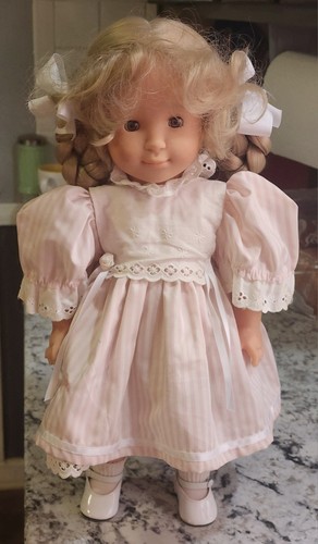 1990 gotz doll karla 129 - 1990,