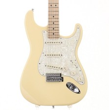 Fender Deluxe Roadhouse Stratocaster Maple Fingerboard Vintage White