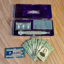 Rasoir Gilette boite argent