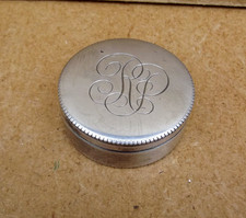 Ancienne boite à pilules en