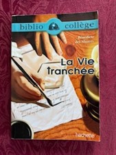 MILITARIA - LIVRE sur les Poilus :  La Vie Tranchée par Bénédicte Des Mazery WW1