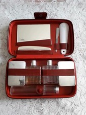 Trousse  de toilette de voyage