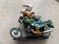 Figurine Joe Bar Team James Lee Rossbif Triumph 900 Trident